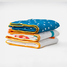 Peacock Blue & Red Balloon 100% Cotton Reversible Comforter for Single Bed | 150 GSM Lightweight Winter Quilt | AC Blanket 54" x 84"