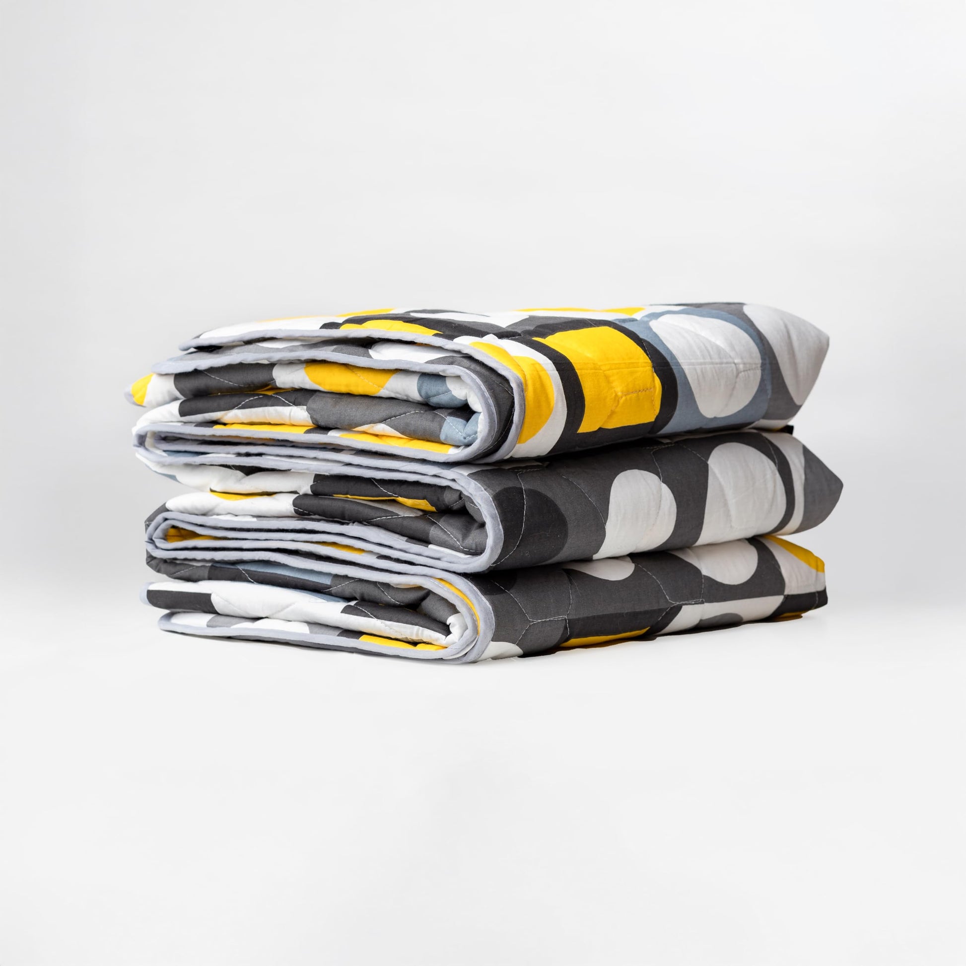 Forged Grey & Zest Yellow 100% Cotton Reversible Comforter for Single Bed | 150 GSM Lightweight Winter Quilt | AC Blanket 54" x 84"