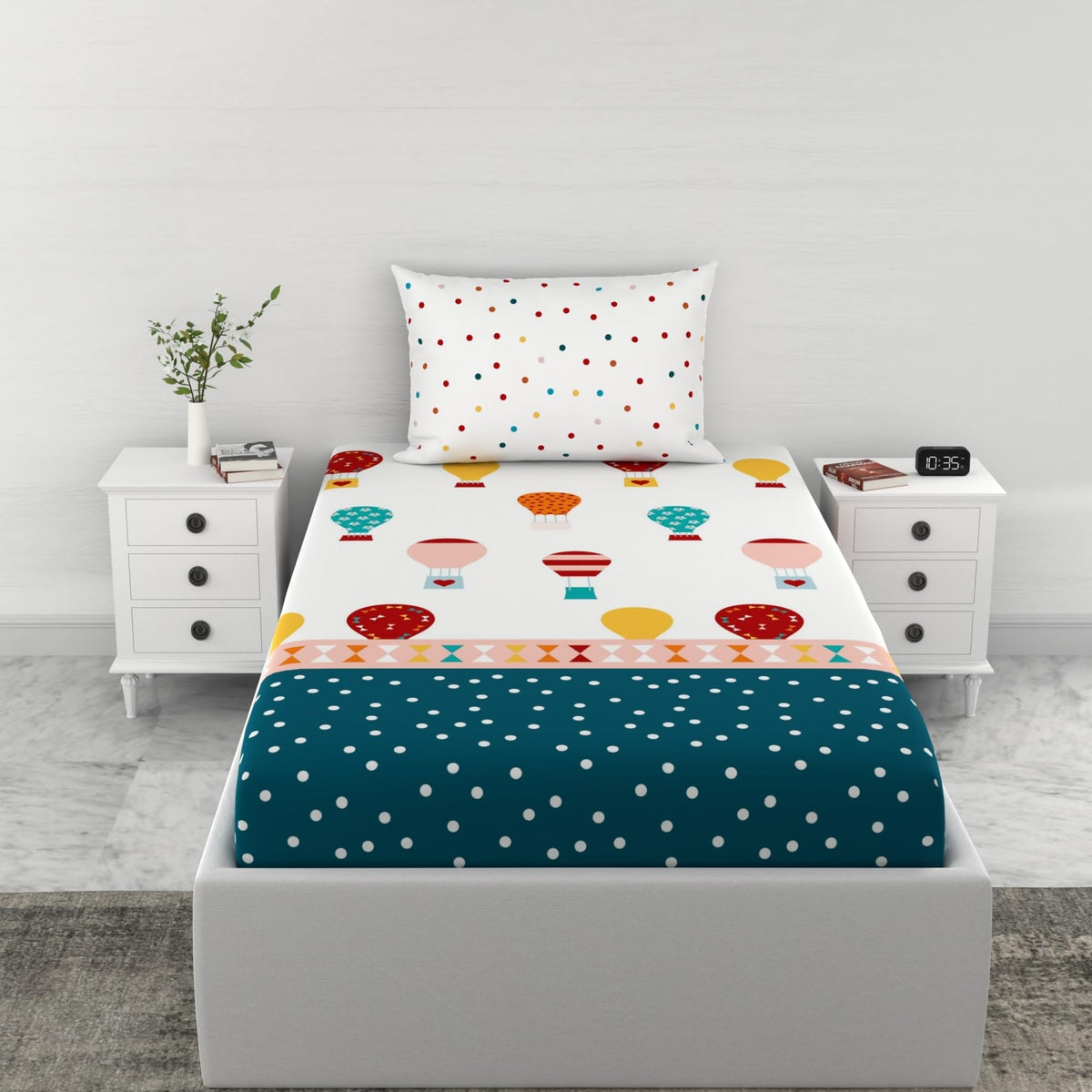 Loreto Cotton Single Bedsheet | Red and Blue Hot Air Balloon
