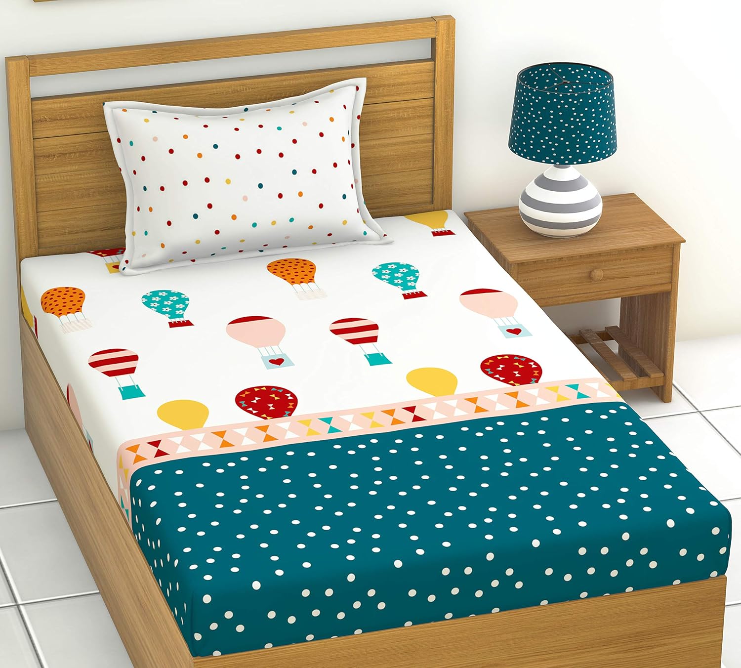 Red and Blue Hot Air Balloon 100% Cotton Flat Single Bedsheet, 144 TC