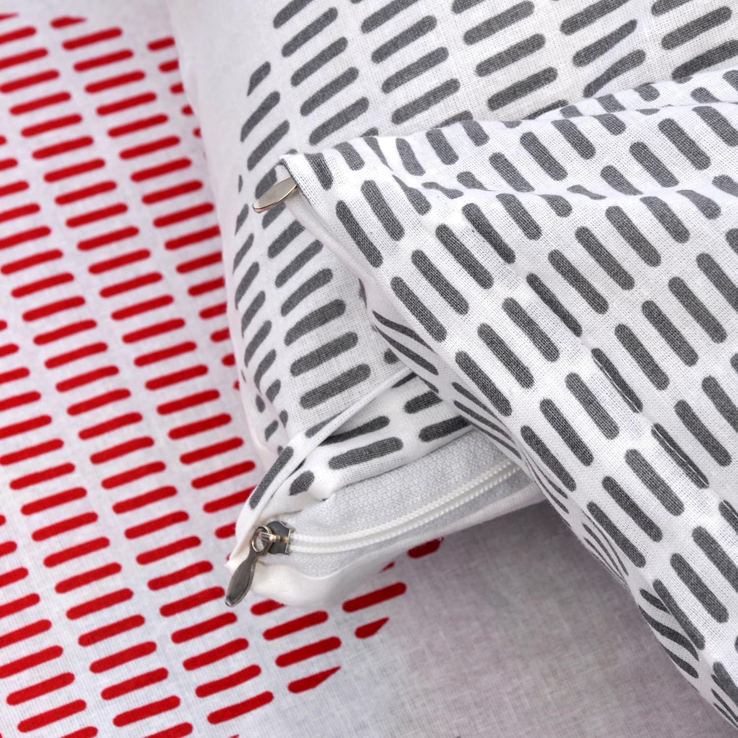 Red and Black Geometric Circle 100% Cotton Flat Single Bedsheet, 144 TC