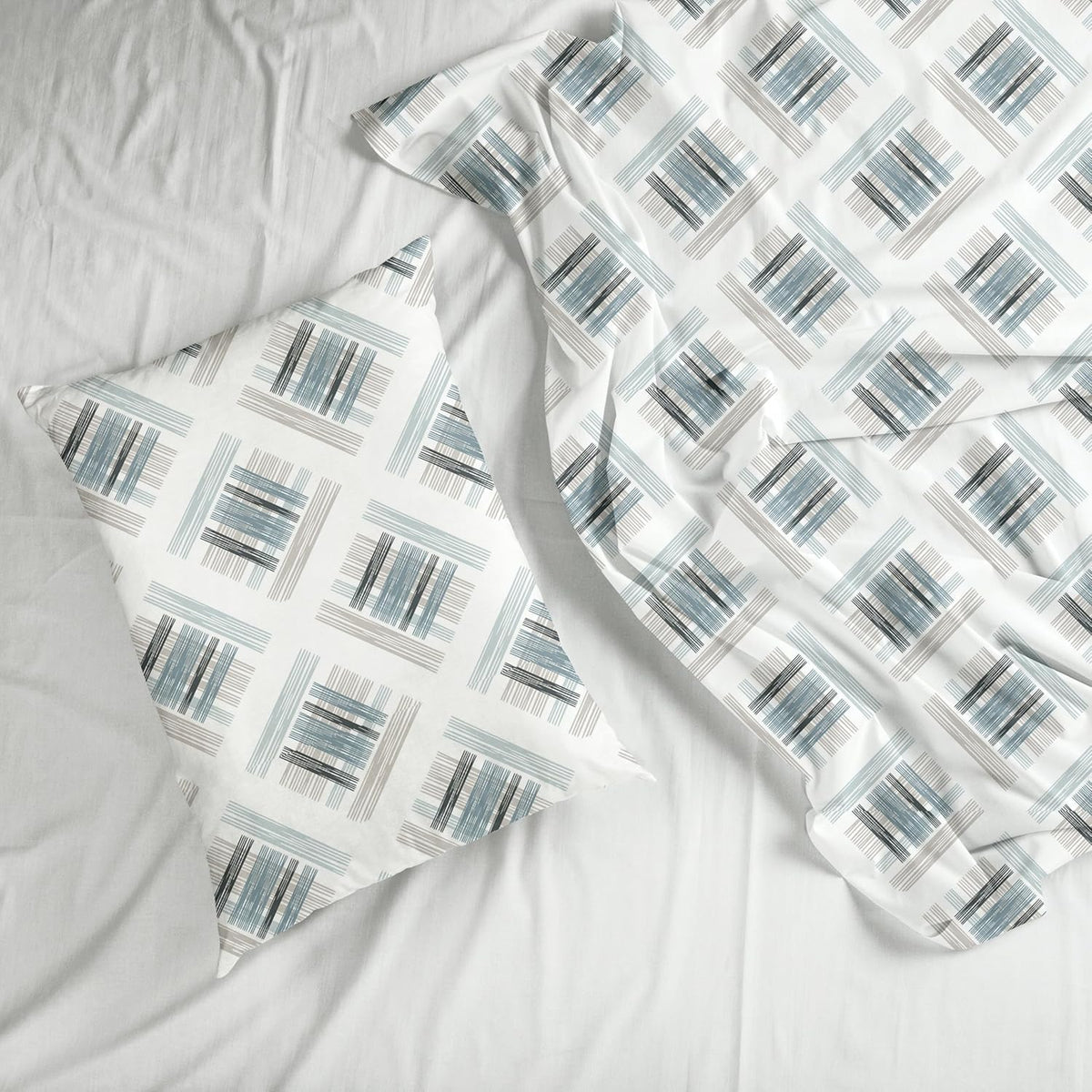 Mist & Charcoal Grid 186 TC Cotton King Size Fitted Bedsheet with 2 Pillow Covers - All-Around Elastic, 78 x 72 Inches