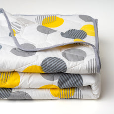 Grey & Yellow Polka Dots 100% Cotton Reversible Comforter for Single Bed | 150 GSM Lightweight Winter Quilt | AC Blanket 54