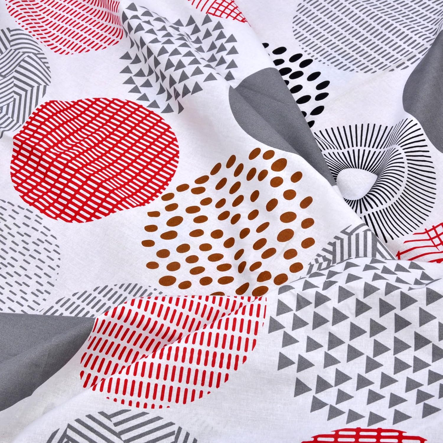 Red and Black Geometric Circle 100% Cotton Flat Single Bedsheet, 144 TC
