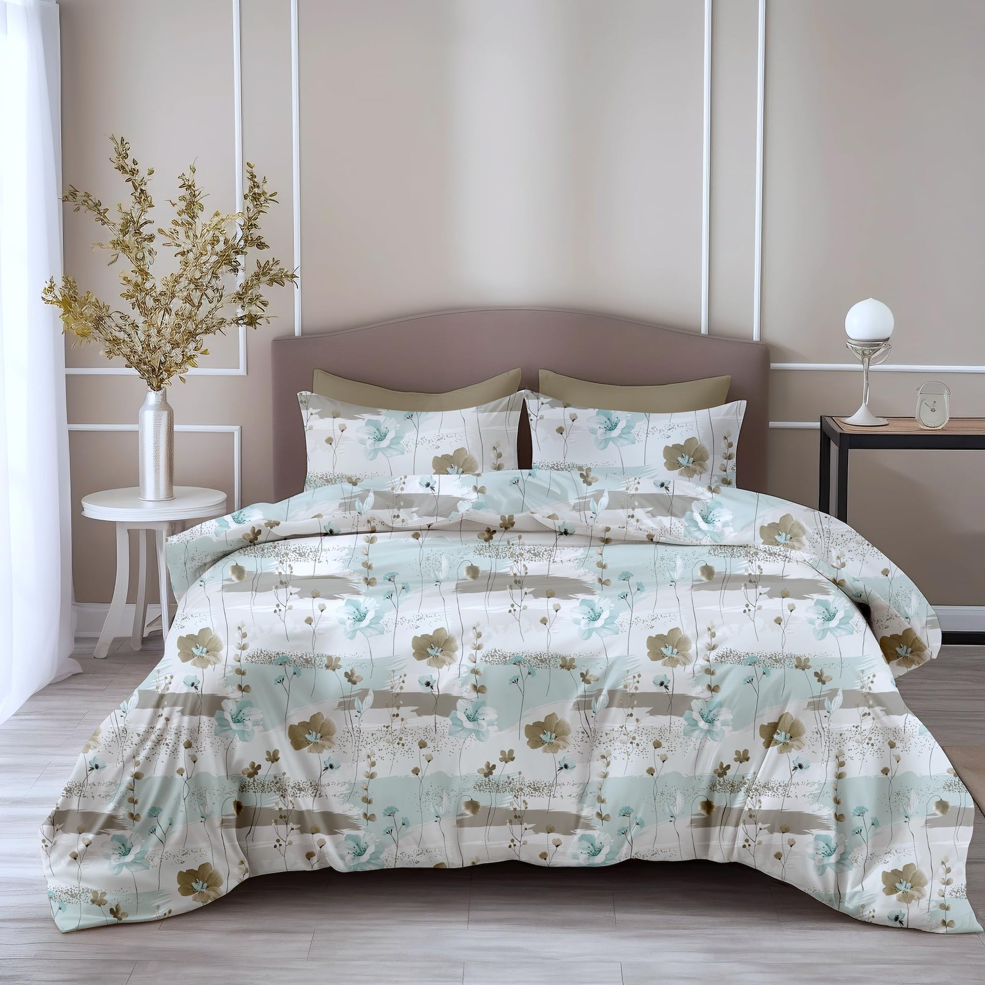 Green & Beige Double Bedsheet - 210 TC 100% Cotton with 2 Pillow Covers (90 x 90 Inches)
