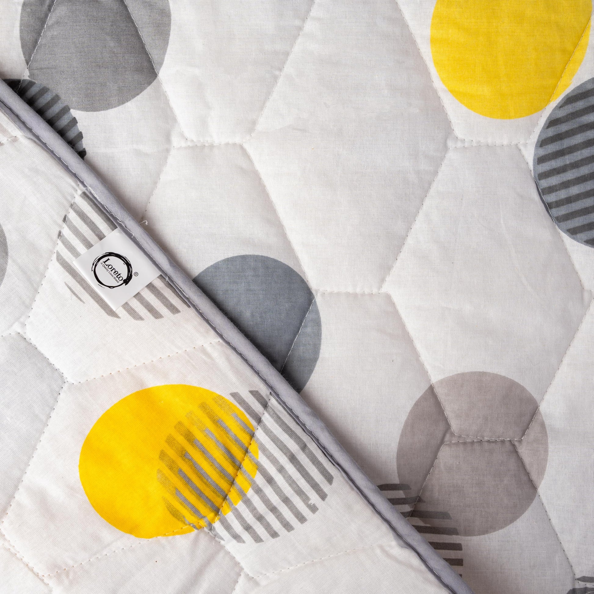 Grey & Yellow Polka Dots 100% Cotton Reversible Comforter for Single Bed | 150 GSM Lightweight Winter Quilt | AC Blanket 54" x 84"