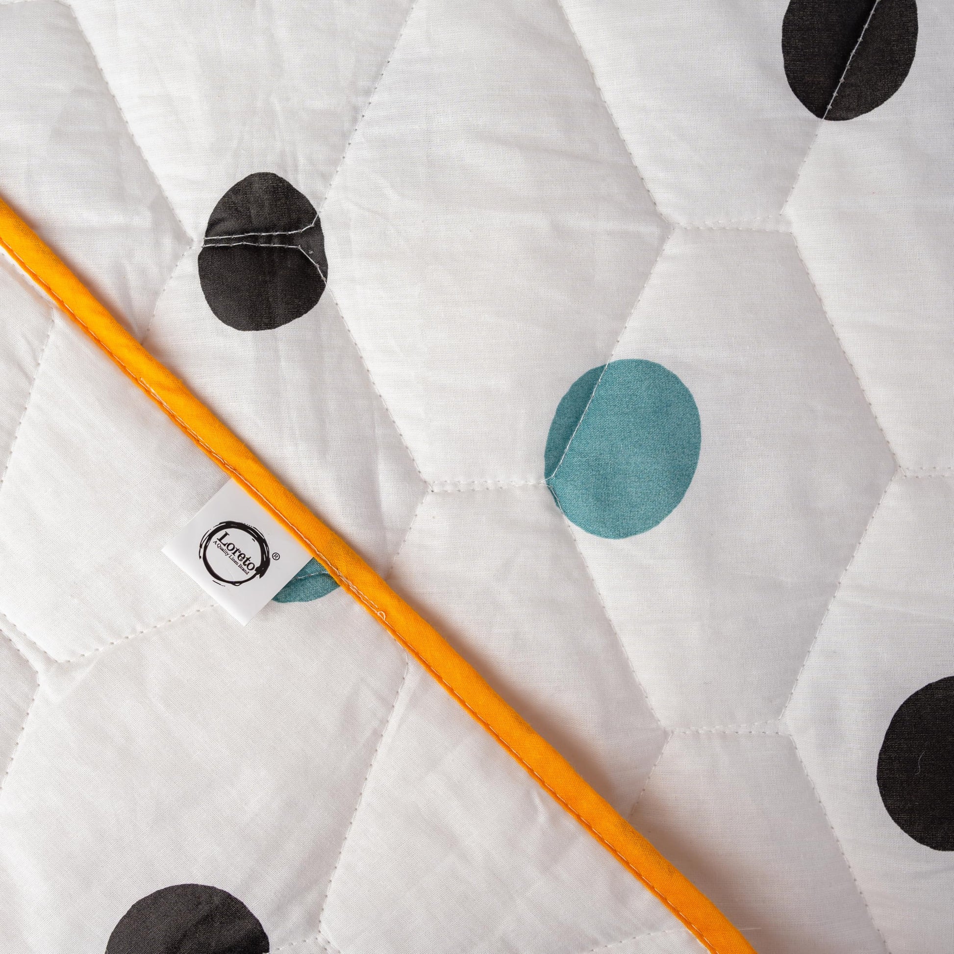 Lemon Drops with Polka Dots 100% Cotton Reversible Comforter for Single Bed | 150 GSM Lightweight Winter Quilt | AC Blanket 54" x 84"