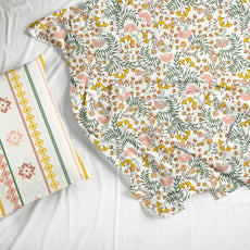Ditsy Fresh Floral 100% Cotton King Size Bedsheet 104 x 104 Inches with 2 Pillow Covers | Soft, Breathable & Durable 144 TC Fabric