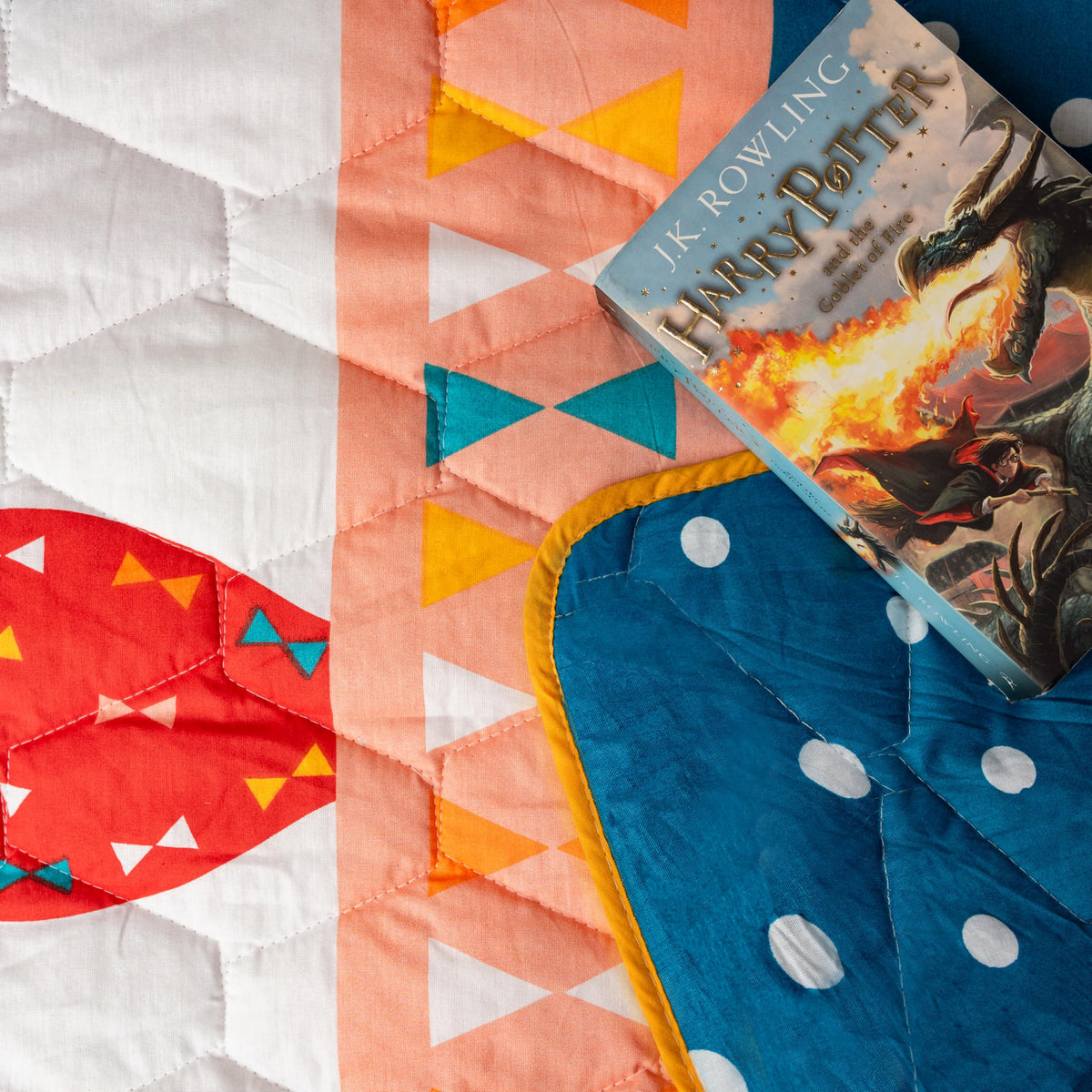 Peacock Blue & Red Balloon 100% Cotton Reversible Comforter for Single Bed | 150 GSM Lightweight Winter Quilt | AC Blanket 54" x 84"