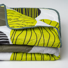 Olive Green & Black Circles 100% Cotton Reversible Comforter for Single Bed | 150 GSM Lightweight Winter Quilt | AC Blanket 54